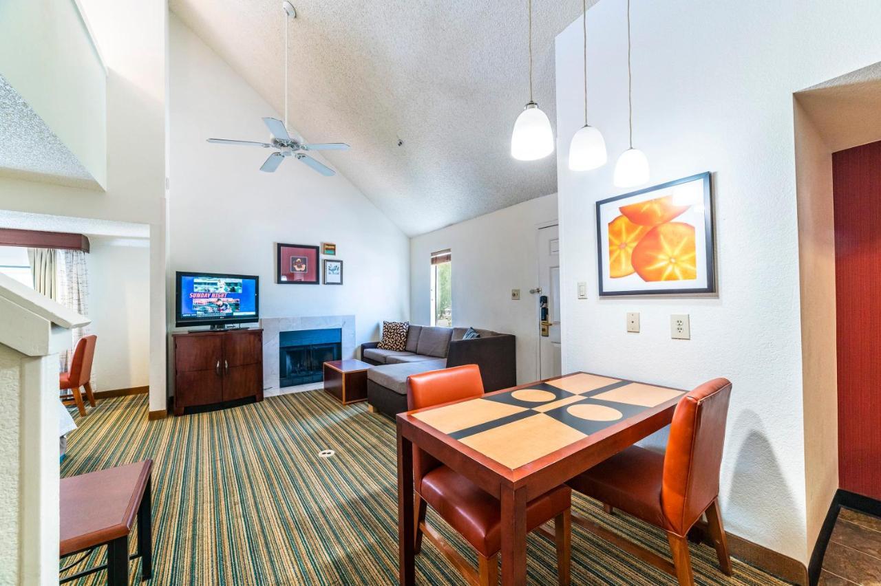 Metro Phoenix Loft Sleeps 6 المظهر الخارجي الصورة